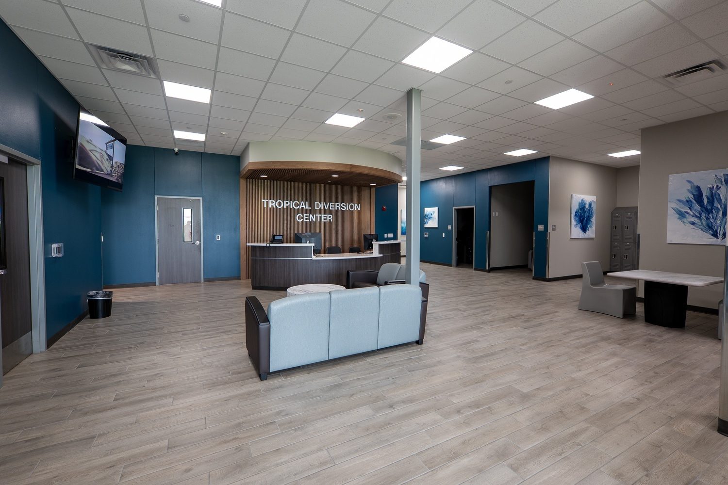 Front desk and check-in area at TTBH Tropical Plaza, Edinburg, Texas, E-CON Group design-build
